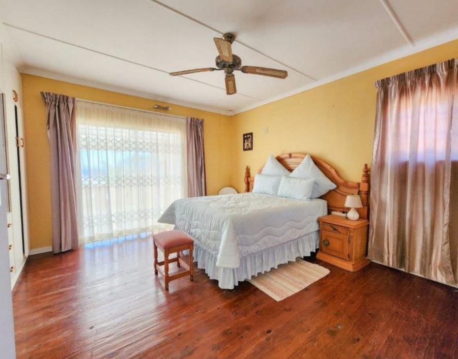 3 Bedroom Property for Sale in Sunnyridge Eastern Cape